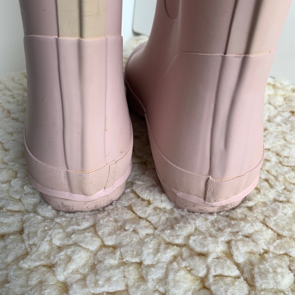 Tretorn pink women’s (lightly) insulated rain boots - size 7.5 - Picture 6 of 11